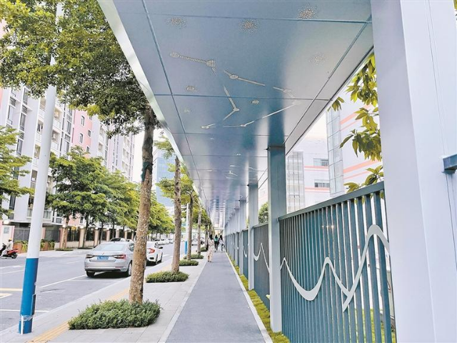 美观、便利的风雨连廊。.jpg